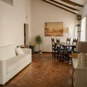  Apartamento Attic In San Marco